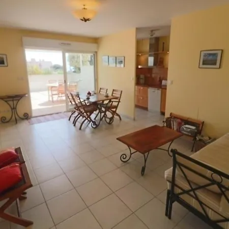Apartment Sete, 3 Pieces, 4 Personnes - Fr-1-472a-8